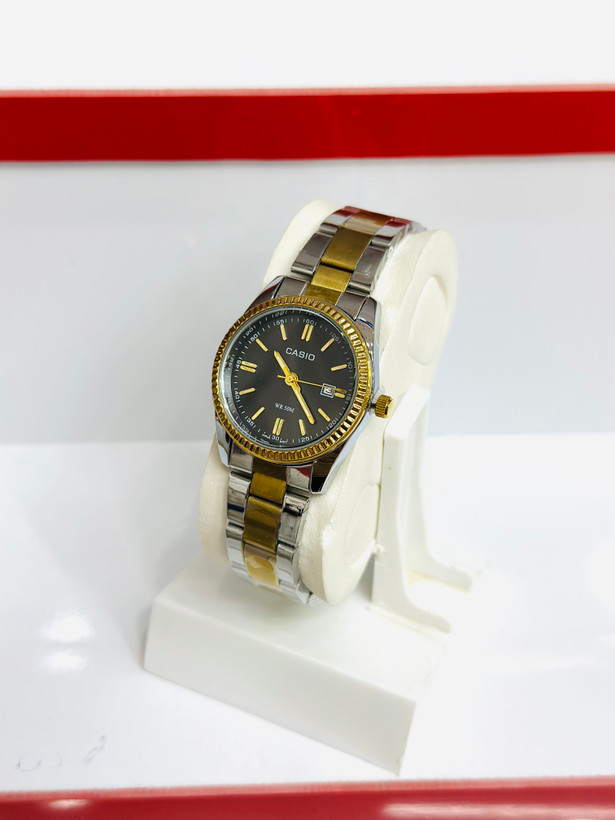 ساعت مچی کاسیو CASIO زنانه کلاسیک بند استیل