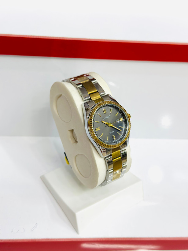 ساعت مچی کاسیو CASIO زنانه کلاسیک بند استیل