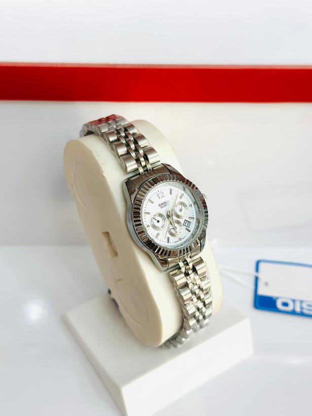 ساعت مچی کاسیو CASIO زنانه بند استیل طرح سه موتور