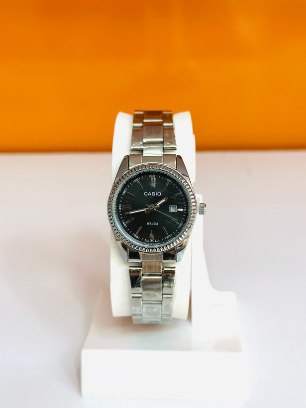 ساعت مچی کاسیو CASIO زنانه بند استیل کلاسیک